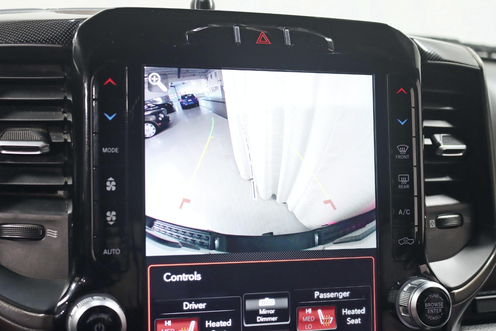 2021 RAM 1500 - Image 23