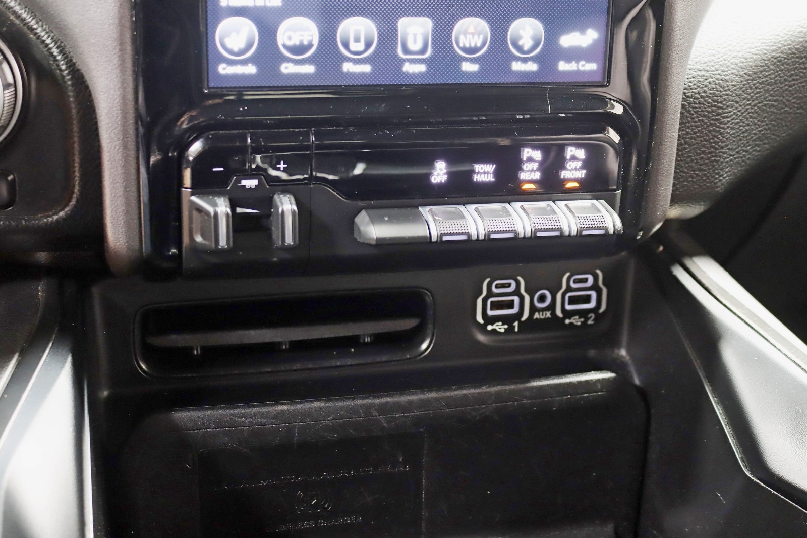 2021 RAM 1500 - Image 27