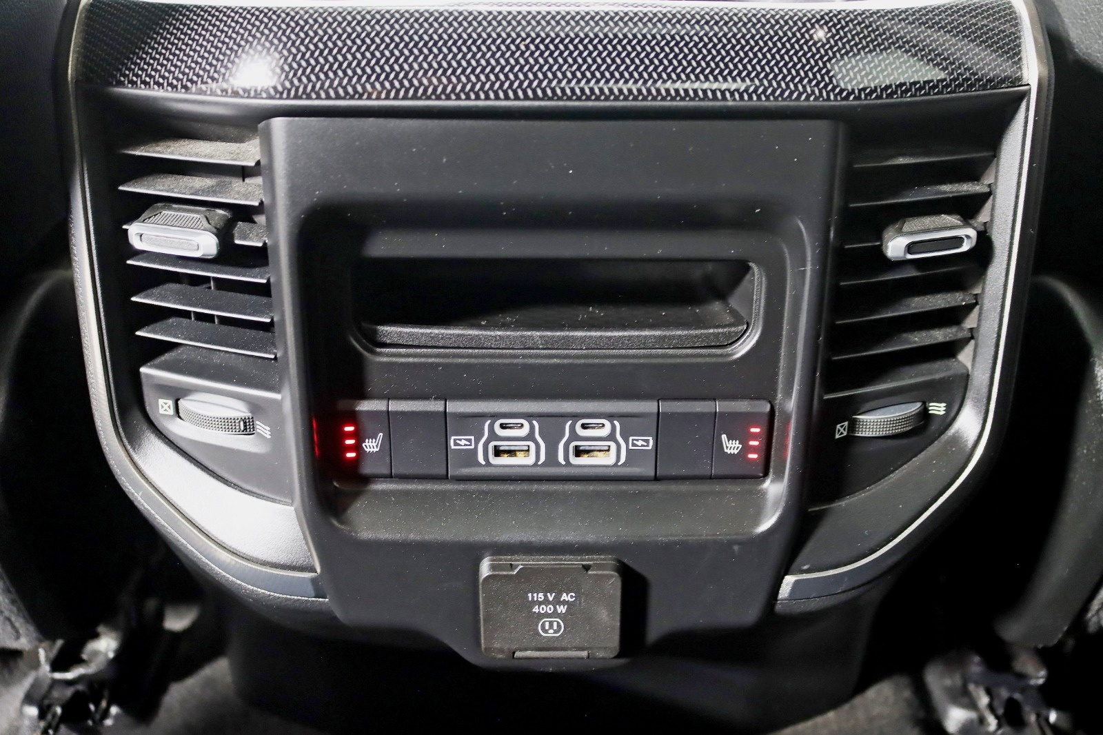 2021 RAM 1500 - Image 28