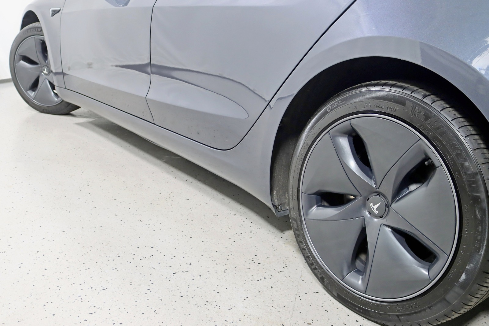 2020 TESLA MODEL 3 - Image 13