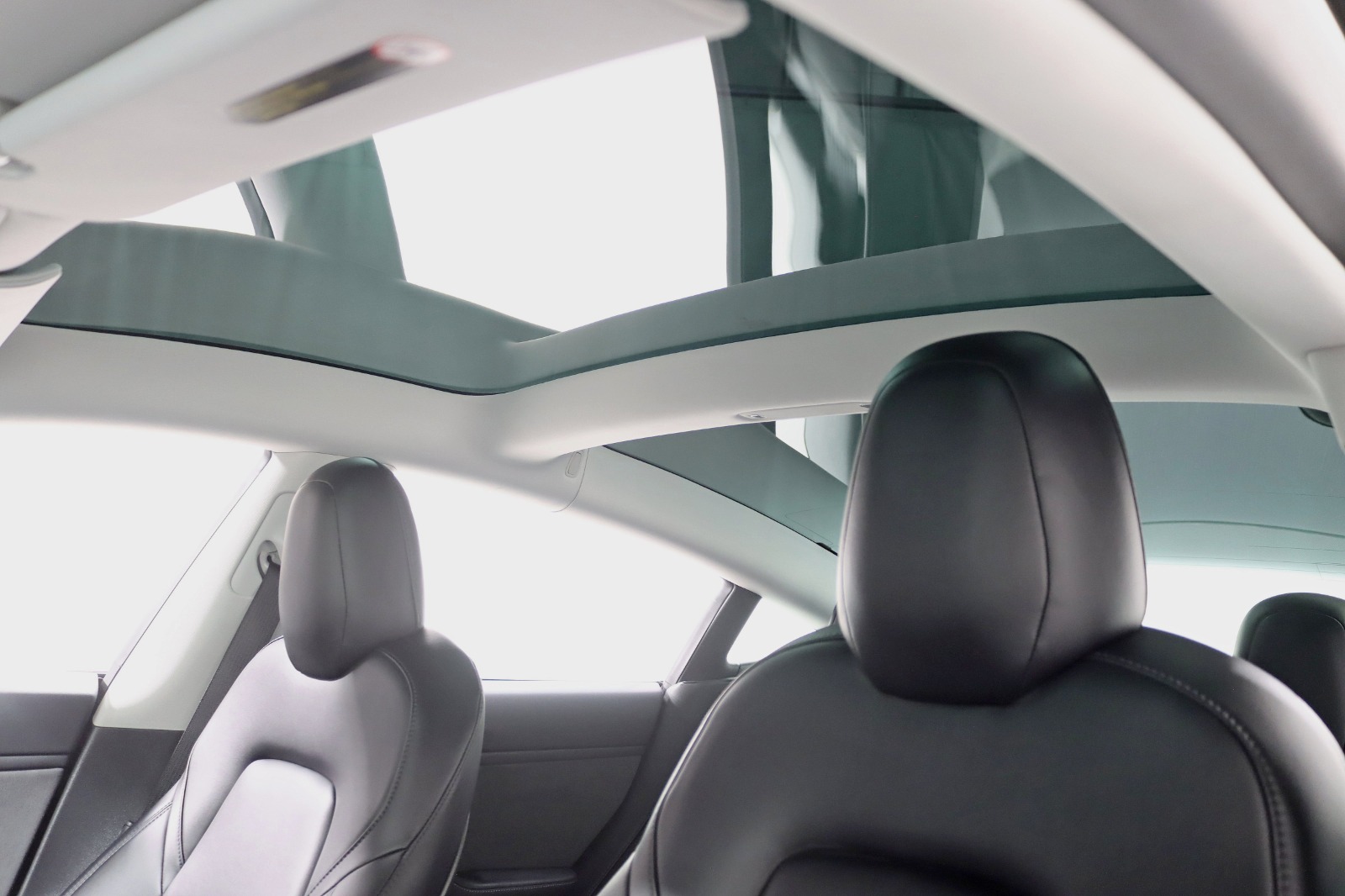 2020 TESLA MODEL 3 - Image 30