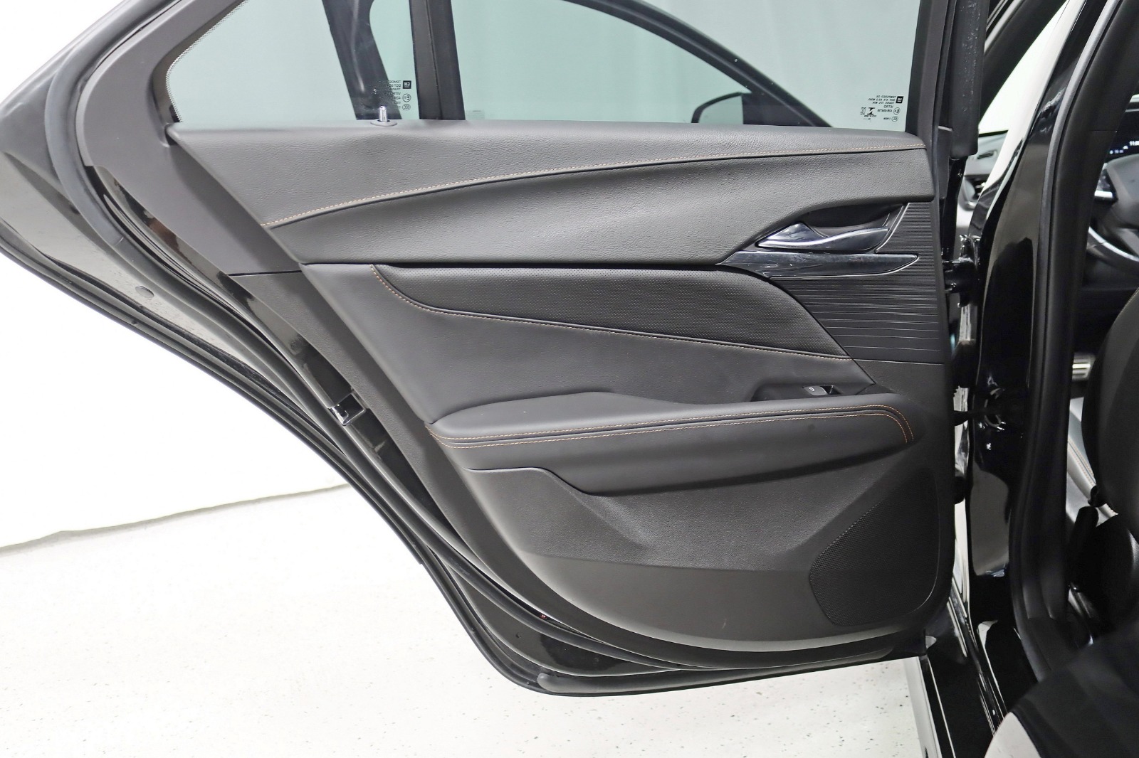 2023 CADILLAC CT4 - Image 31