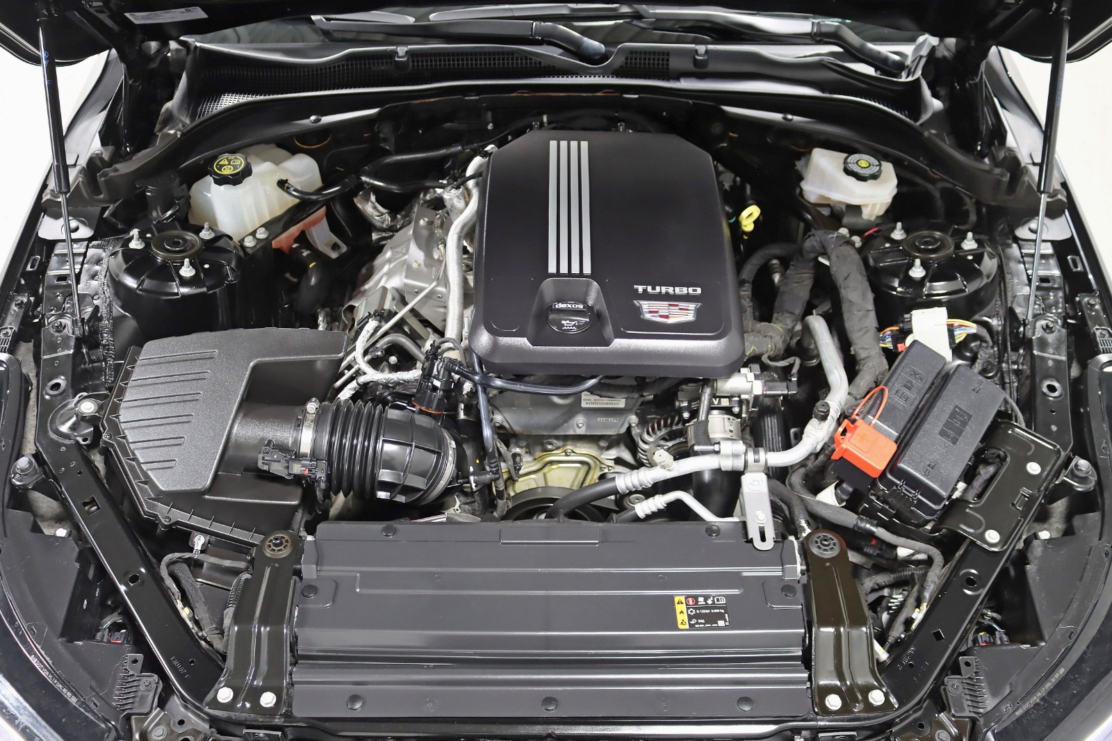 2023 CADILLAC CT4 - Image 34