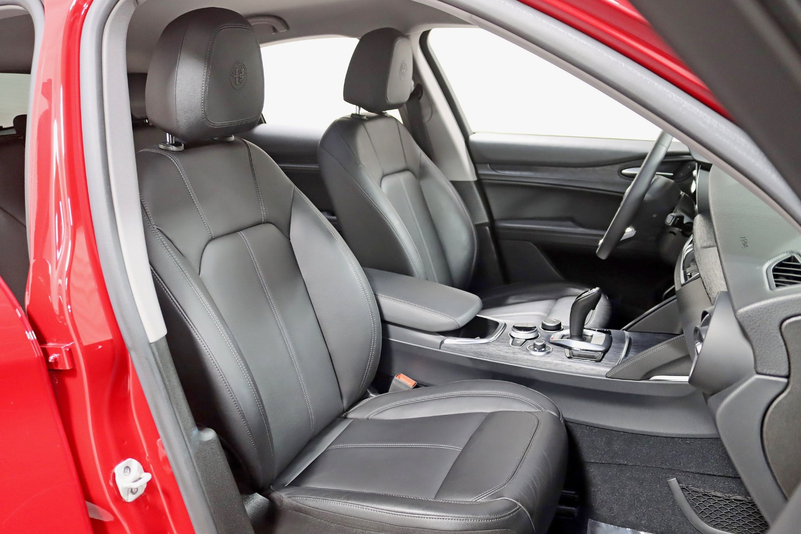 2020 ALFA ROMEO STELVIO - Image 26