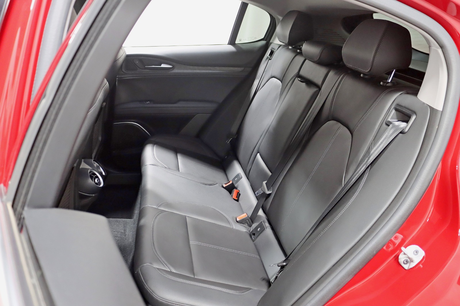 2020 ALFA ROMEO STELVIO - Image 27