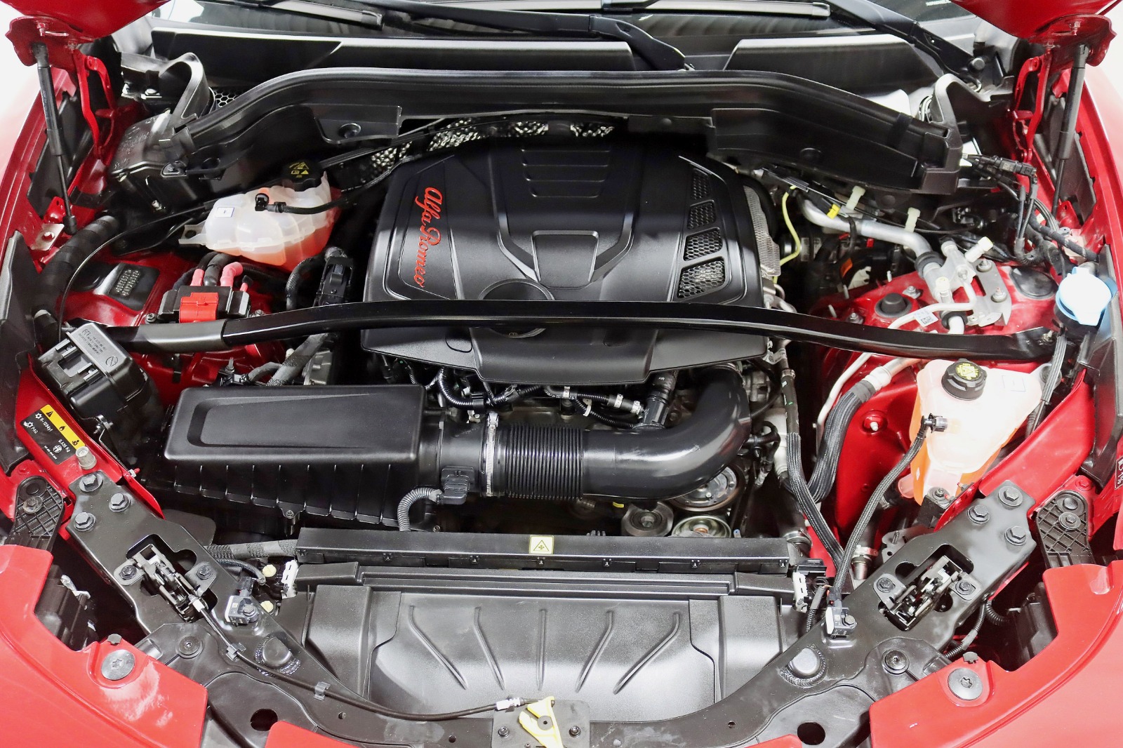 2020 ALFA ROMEO STELVIO - Image 37