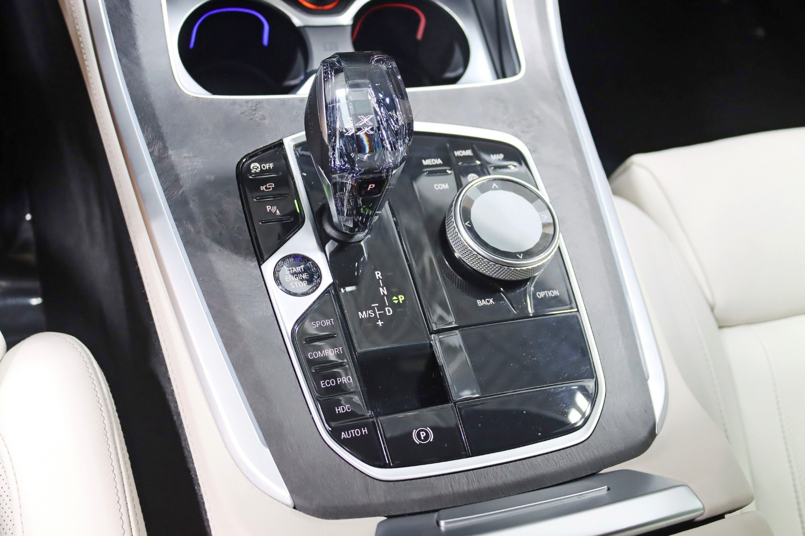 2022 BMW X5 - Image 32