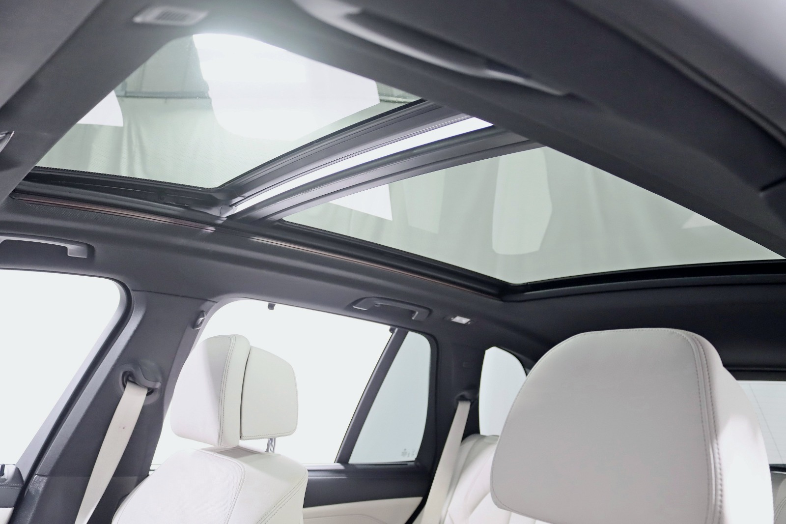 2022 BMW X5 - Image 38