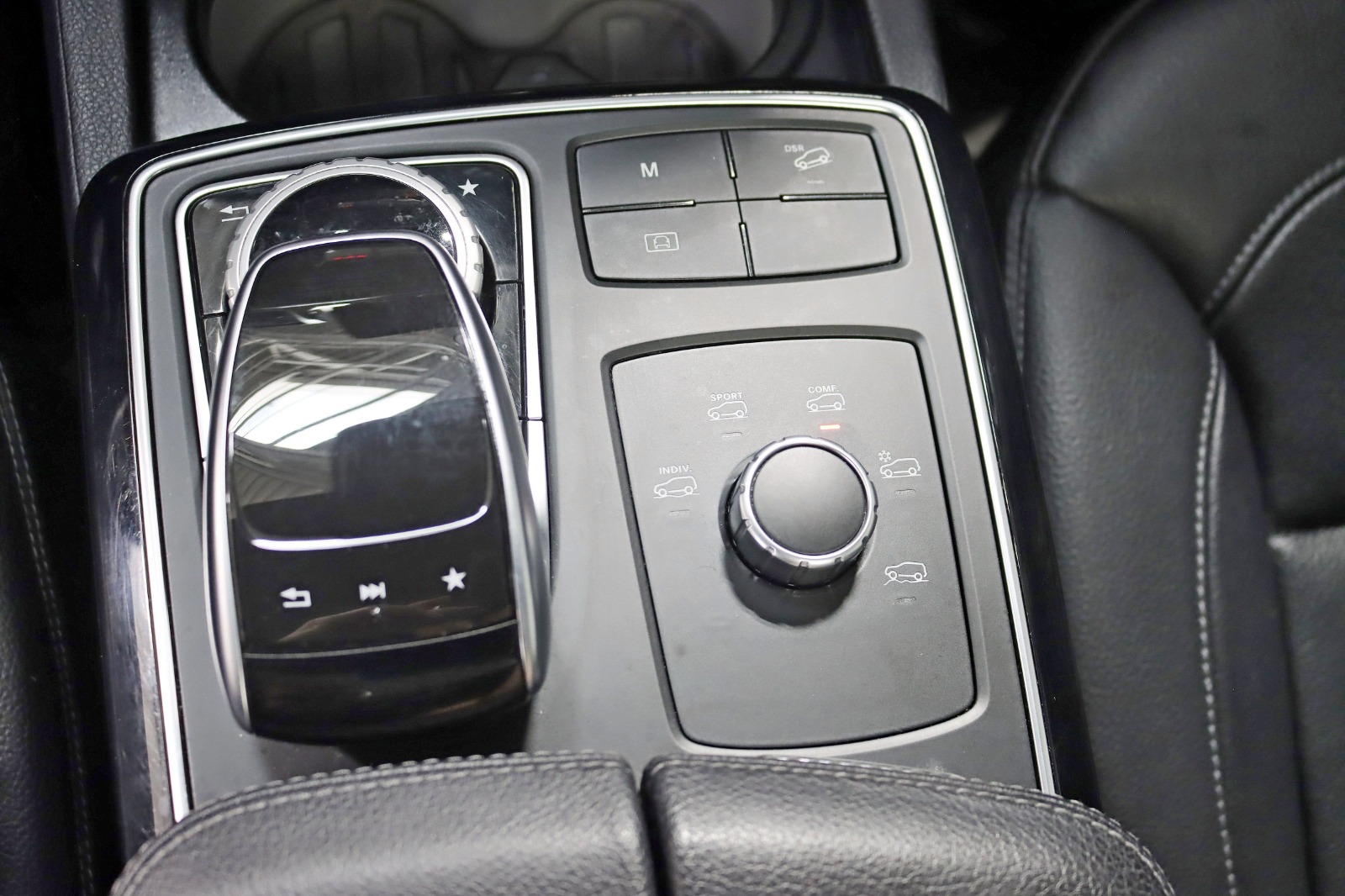 2018 MERCEDES-BENZ GLE-CLASS - Image 28