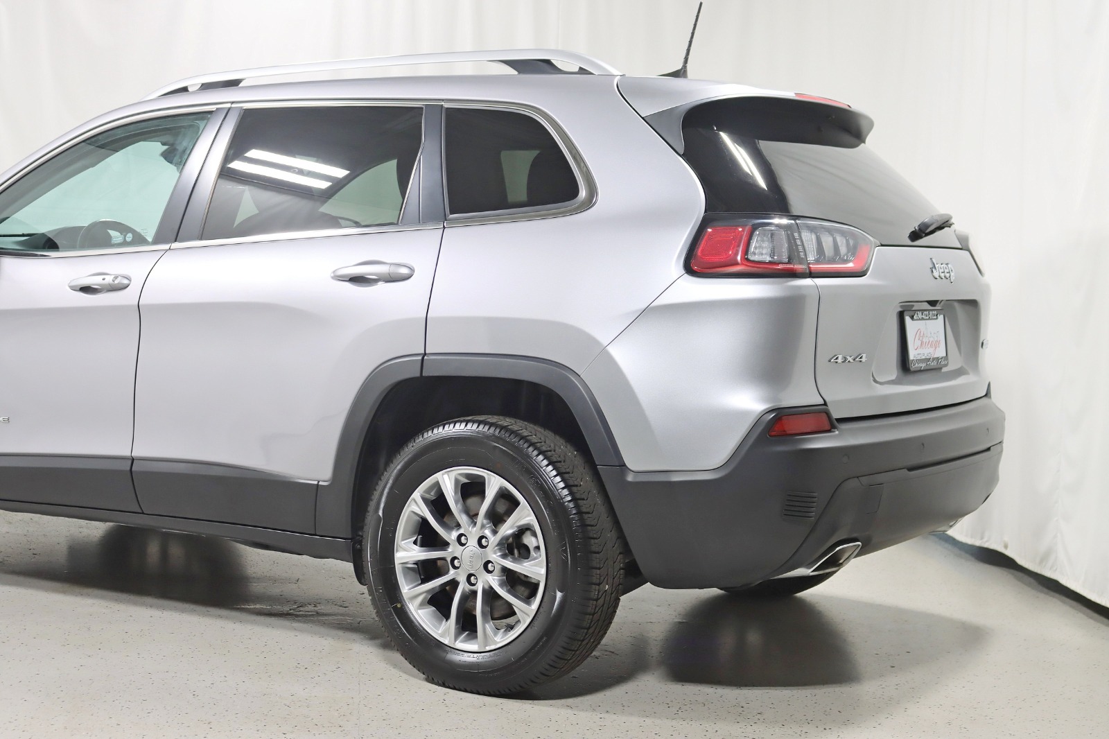 2021 JEEP CHEROKEE - Image 11