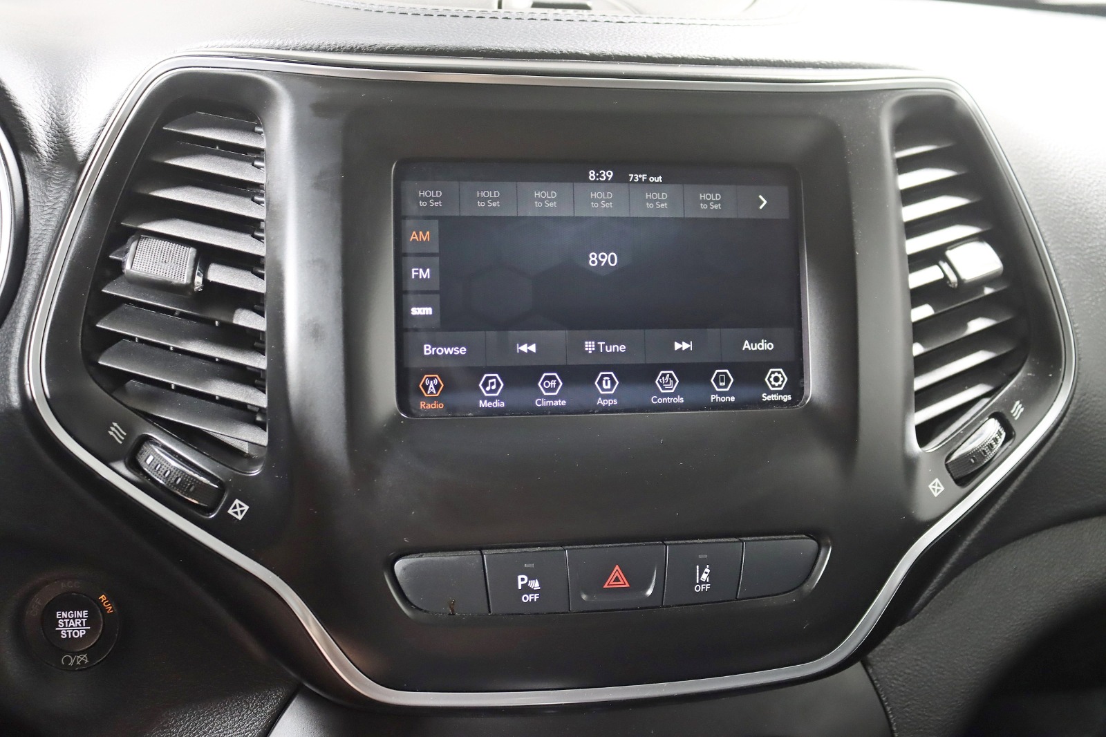 2021 JEEP CHEROKEE - Image 19