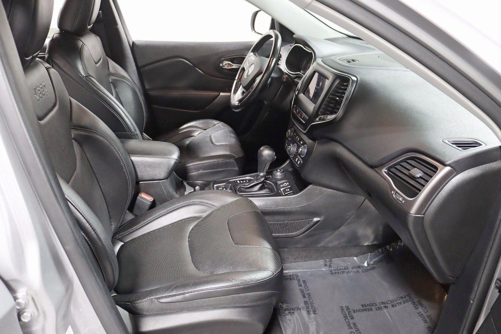 2021 JEEP CHEROKEE - Image 29