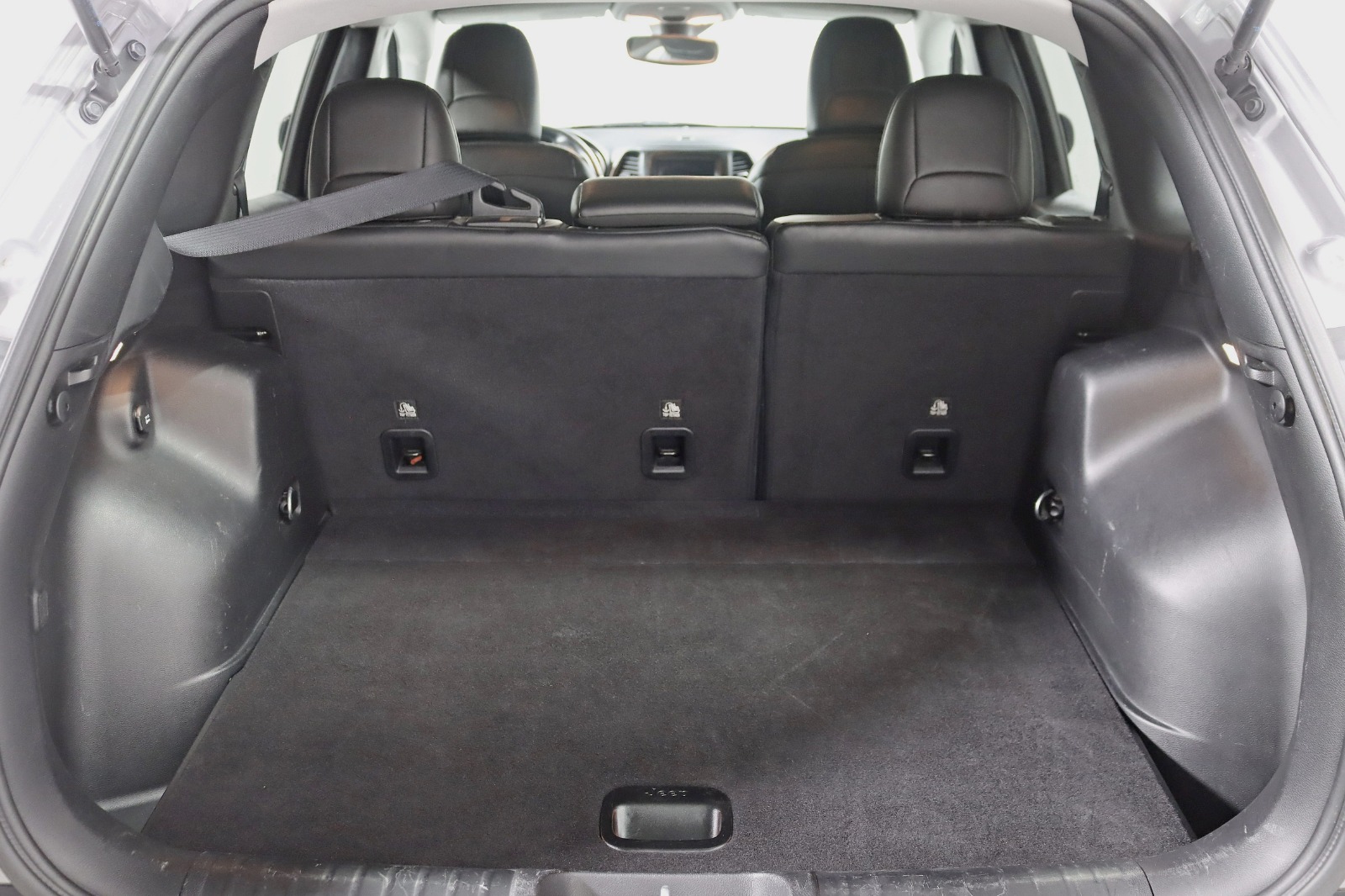 2021 JEEP CHEROKEE - Image 34