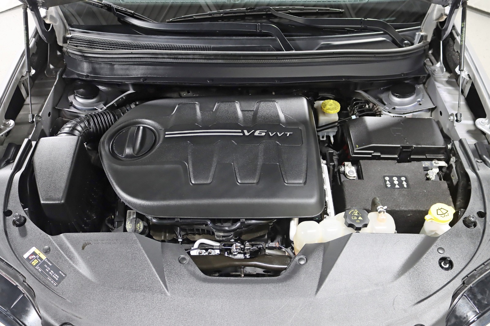 2021 JEEP CHEROKEE - Image 36