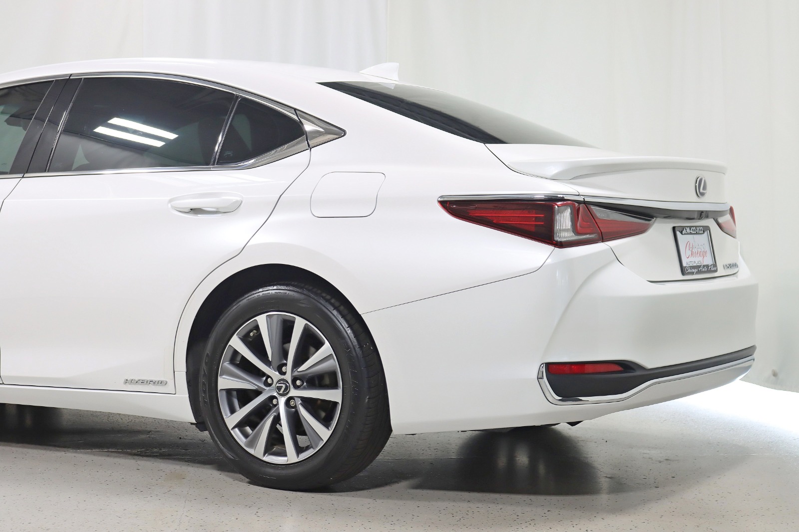 2021 LEXUS ES - Image 11
