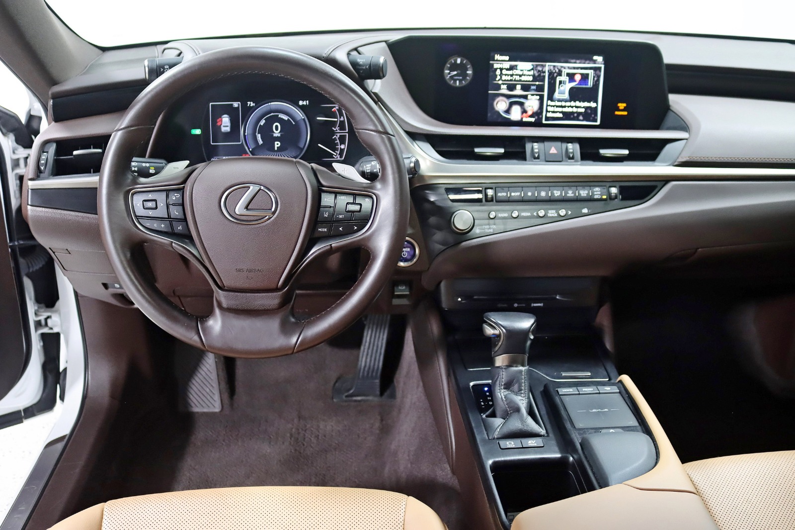 2021 LEXUS ES - Image 15