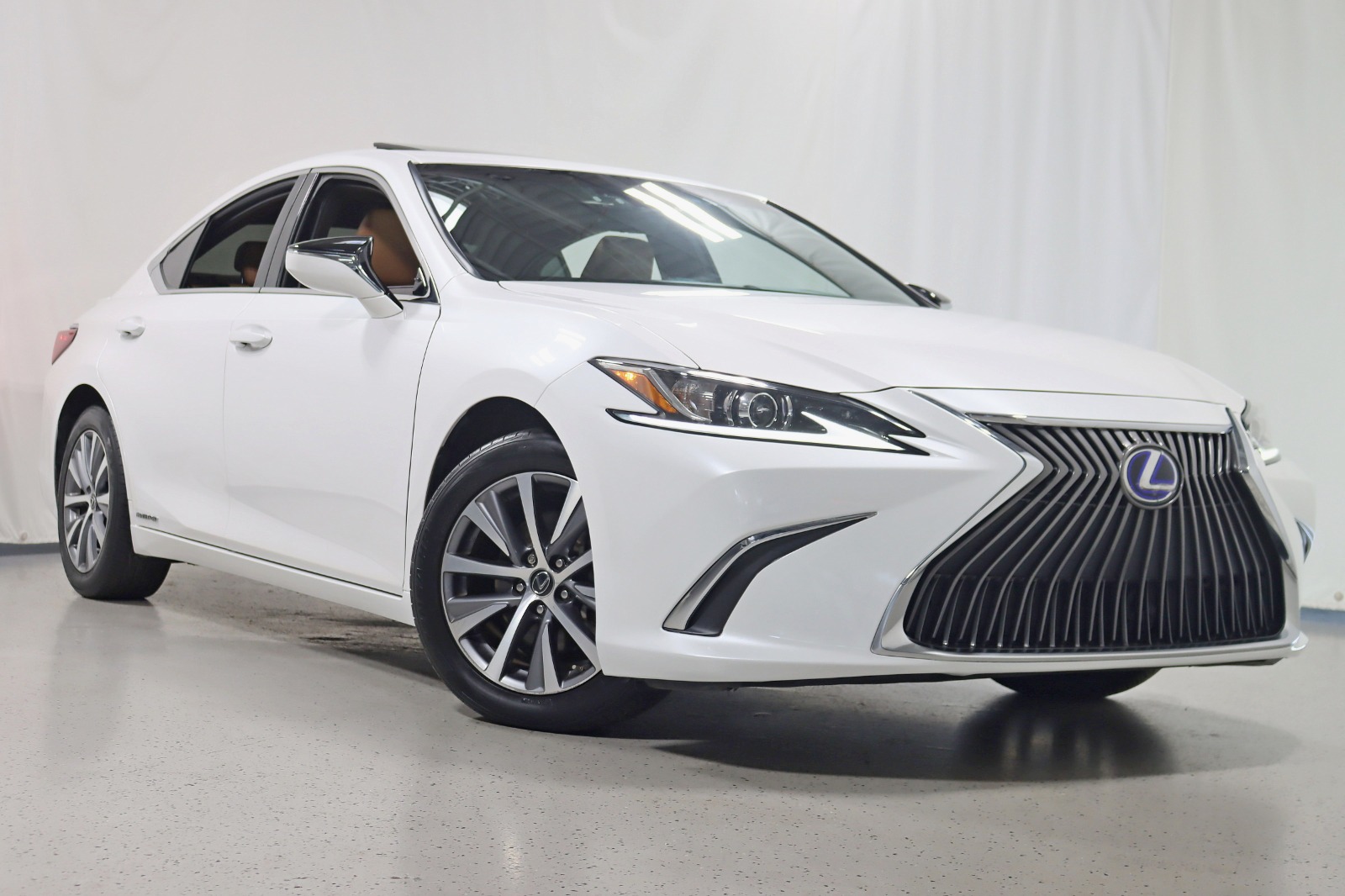 2021 LEXUS ES - Image 8