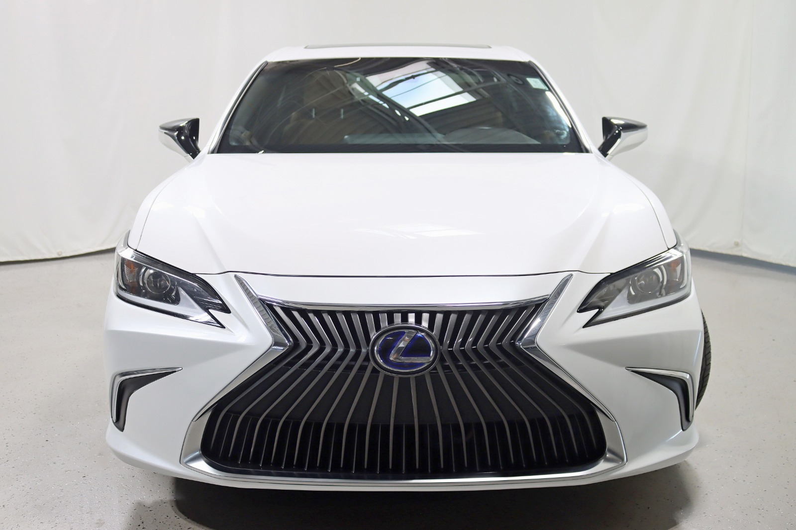 2021 LEXUS ES - Image 9