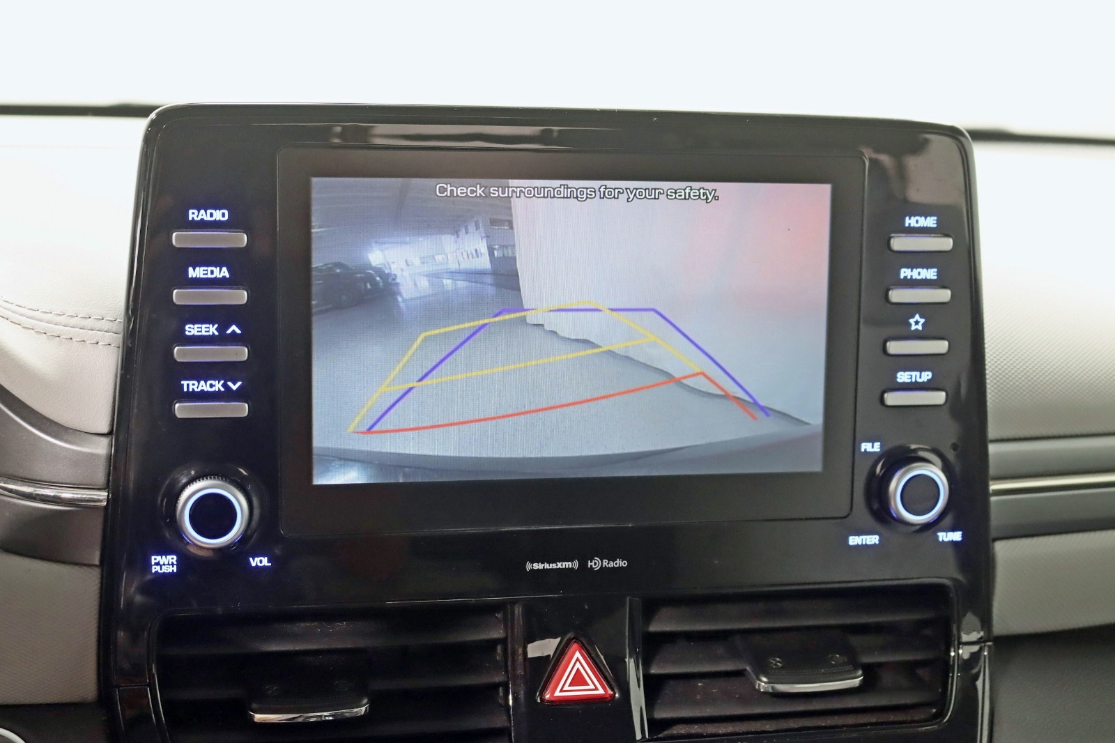 2020 HYUNDAI IONIQ - Image 19