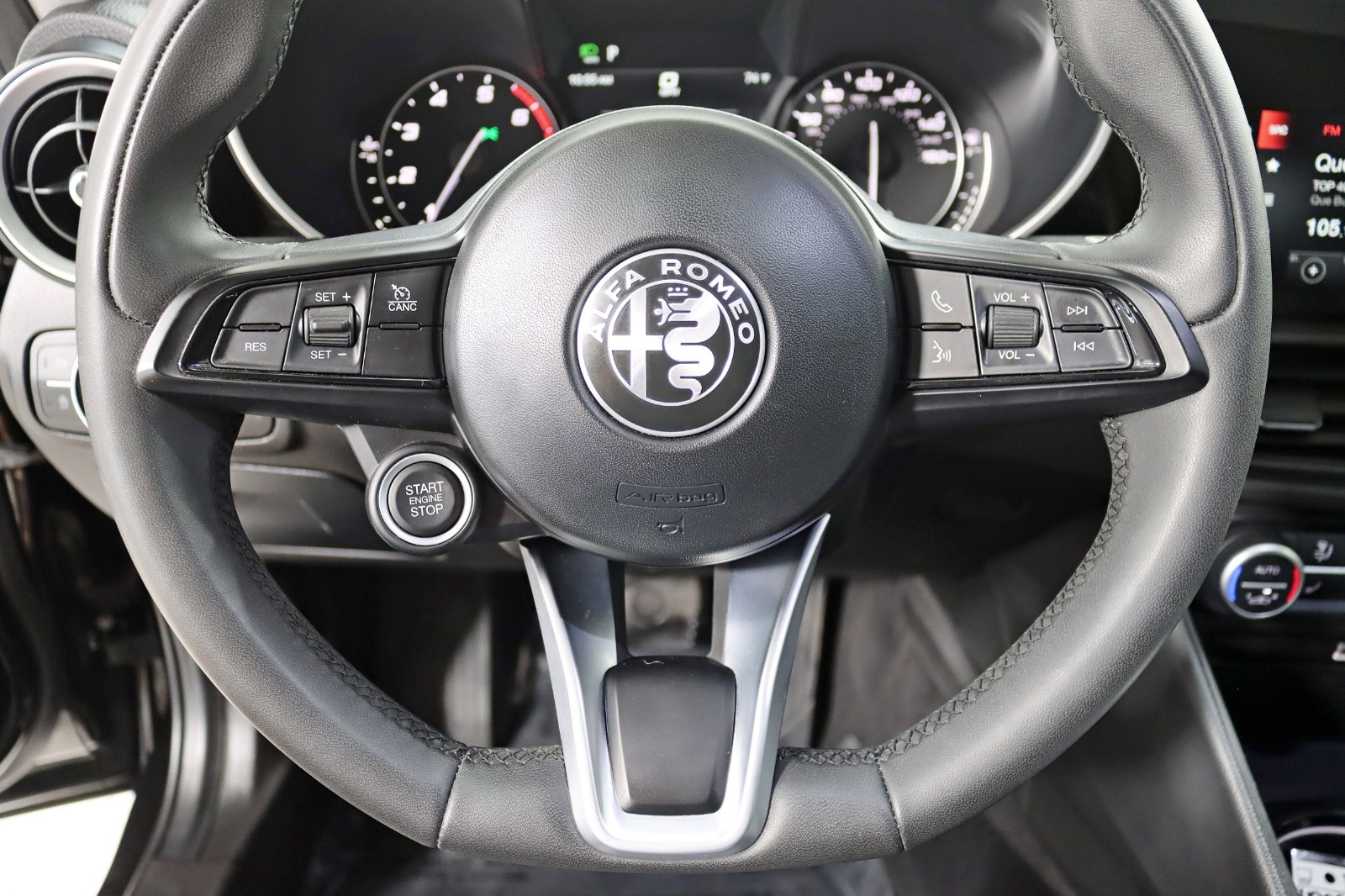 2020 ALFA ROMEO GIULIA (952) - Image 16