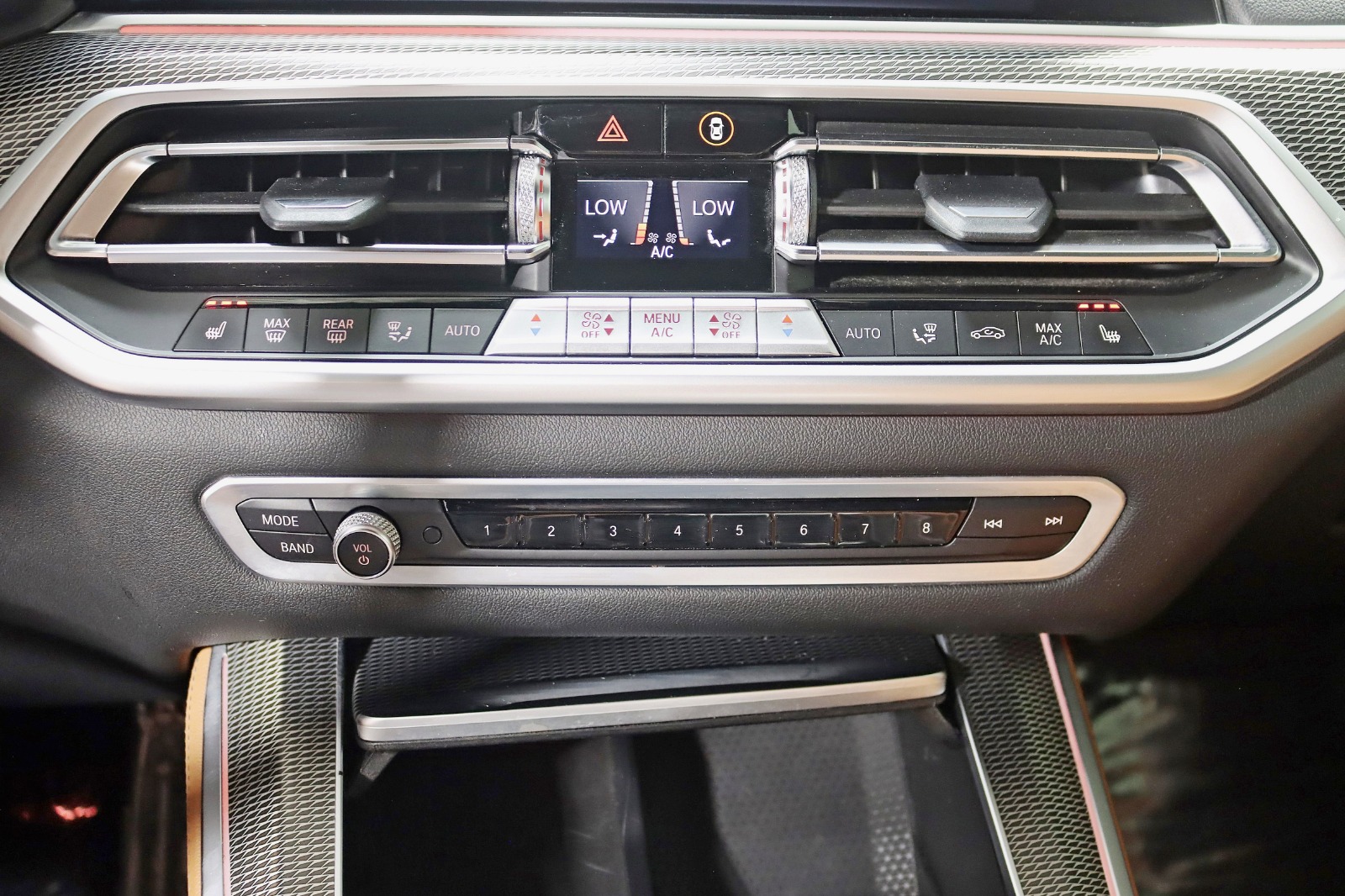 2022 BMW X5 - Image 28