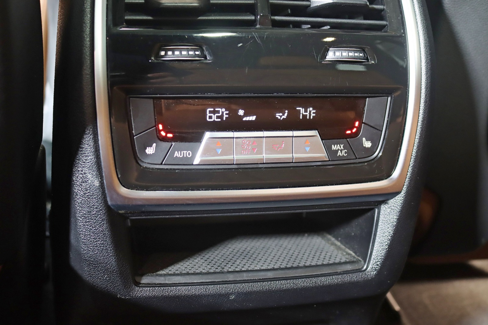 2022 BMW X5 - Image 30