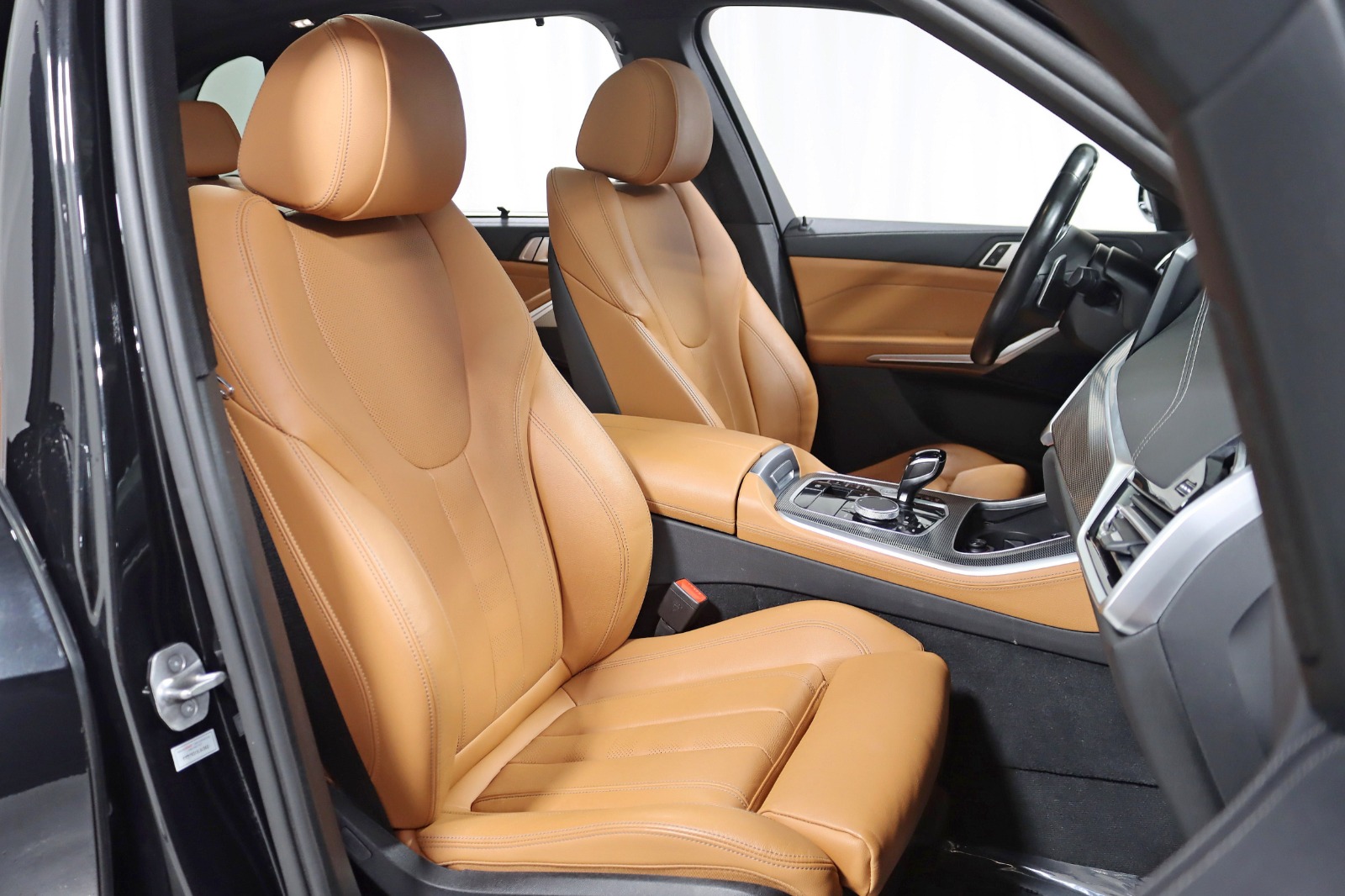 2022 BMW X5 - Image 32