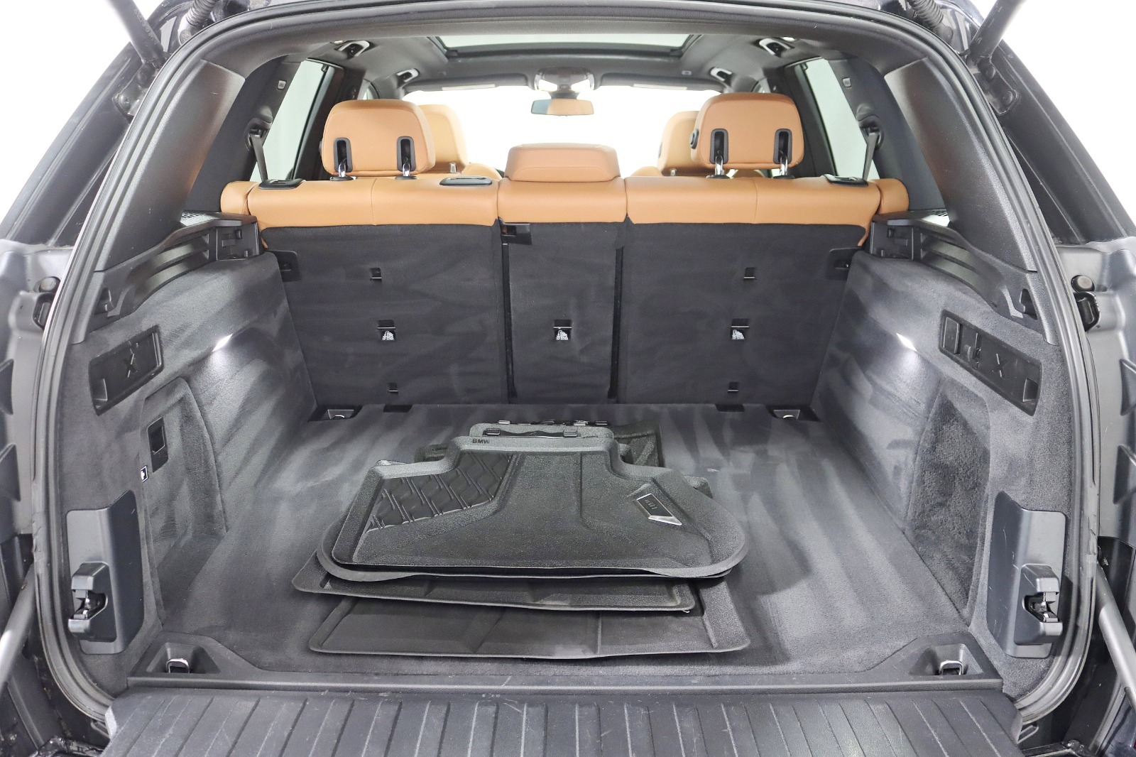 2022 BMW X5 - Image 42