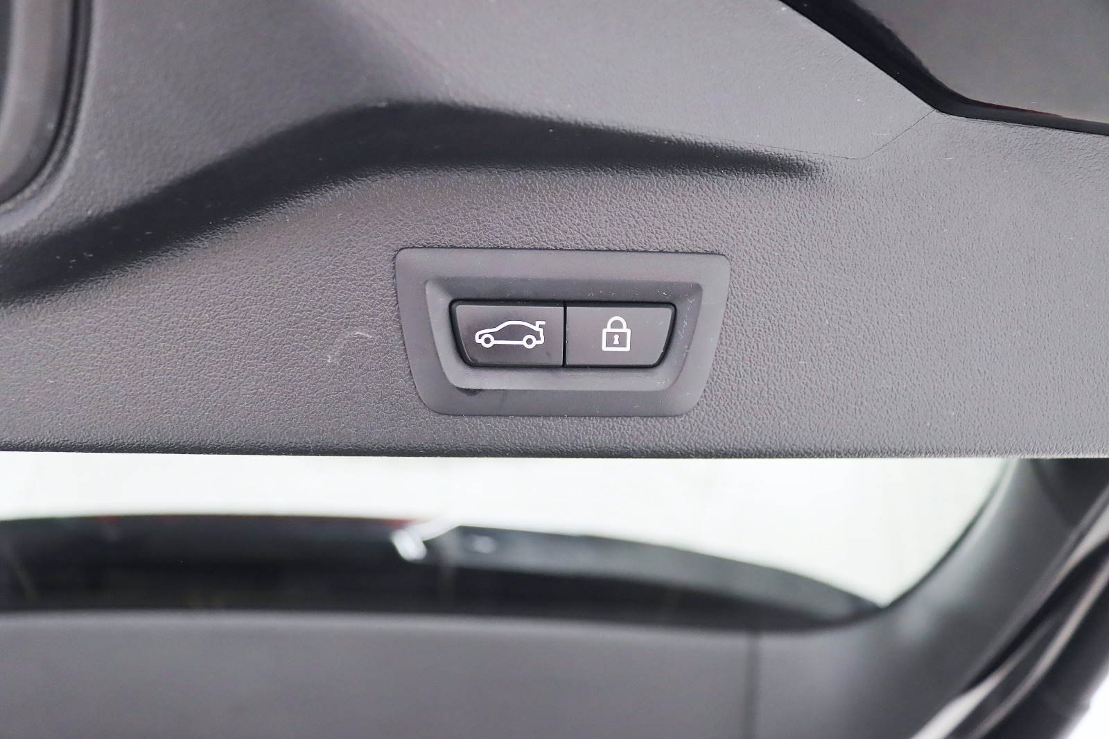 2022 BMW X5 - Image 43