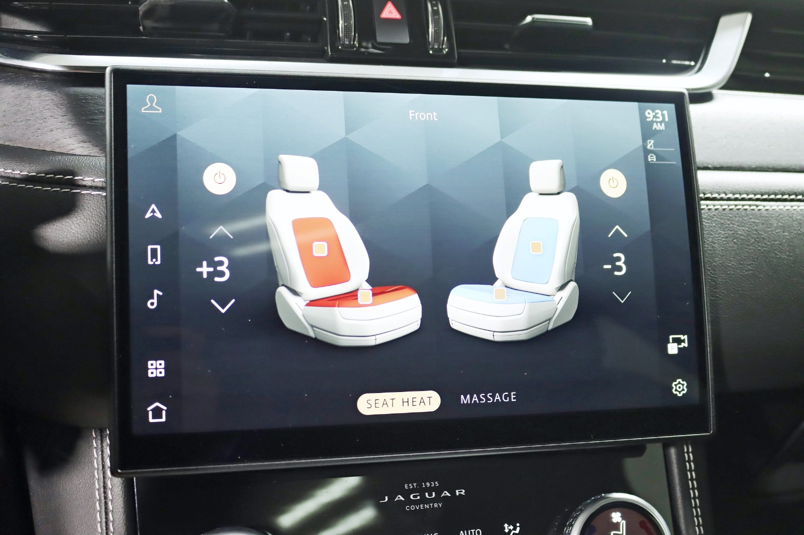 2025 JAGUAR F-PACE - Image 24