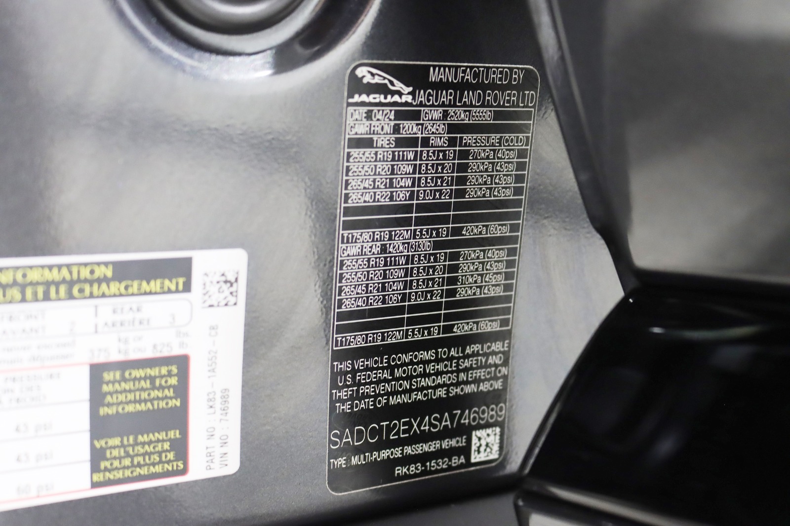 2025 JAGUAR F-PACE - Image 42