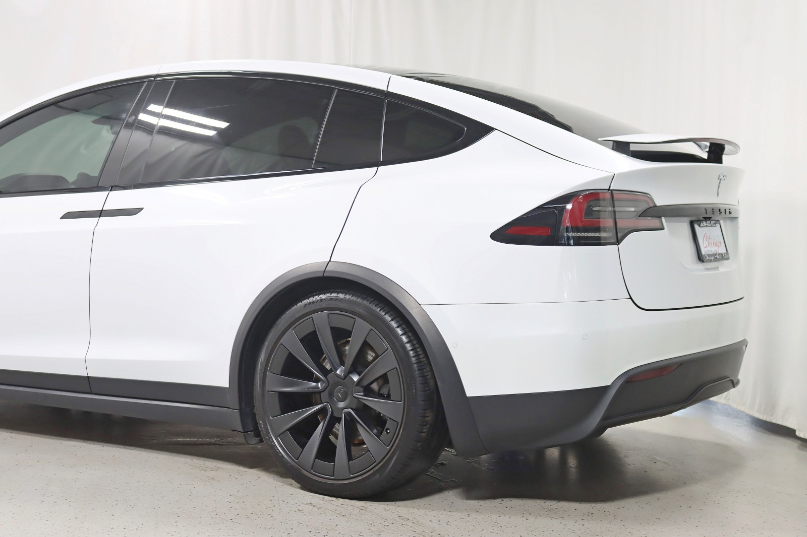 2023 TESLA MODEL X - Image 13
