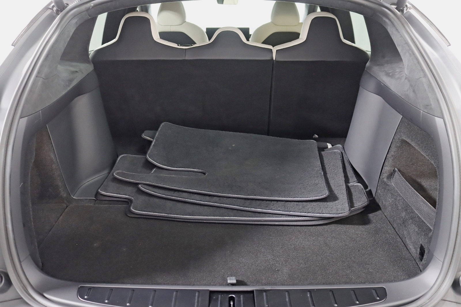 2023 TESLA MODEL X - Image 41