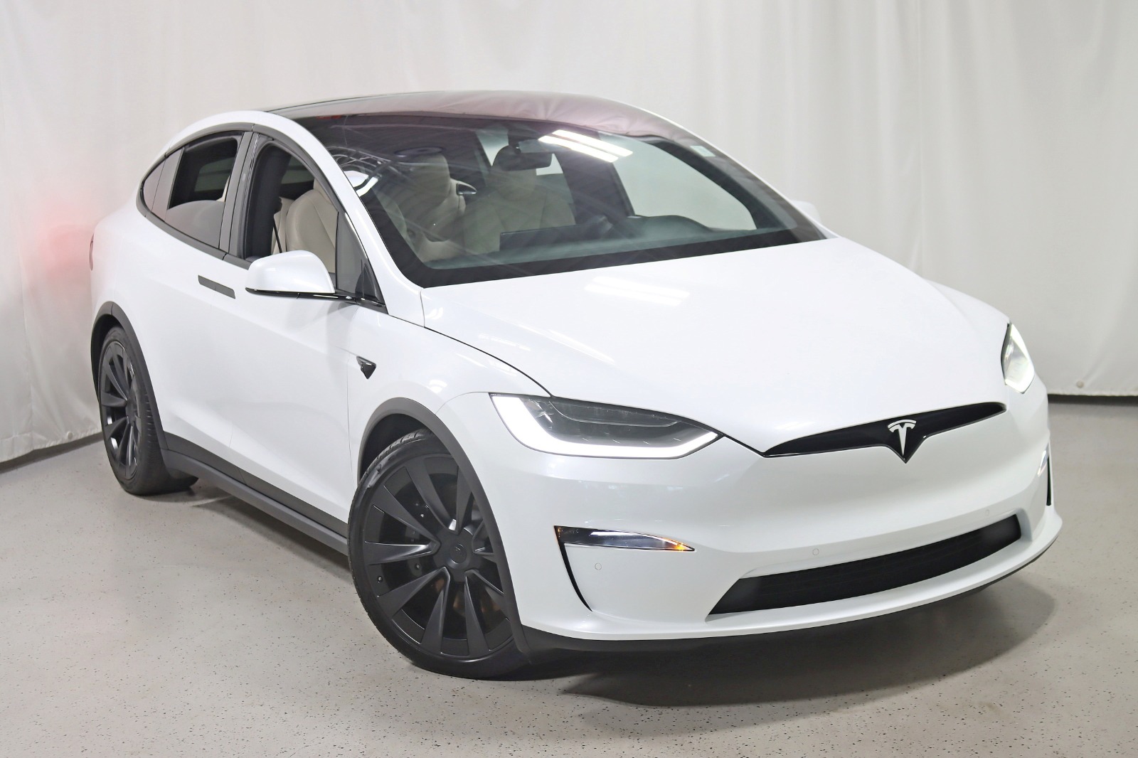 2023 TESLA MODEL X - Image 8