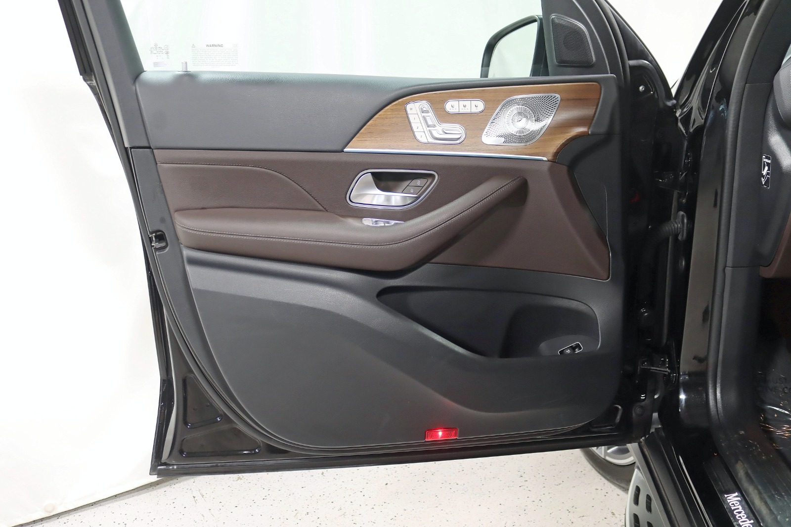 2023 MERCEDES-BENZ GLS-CLASS - Image 40