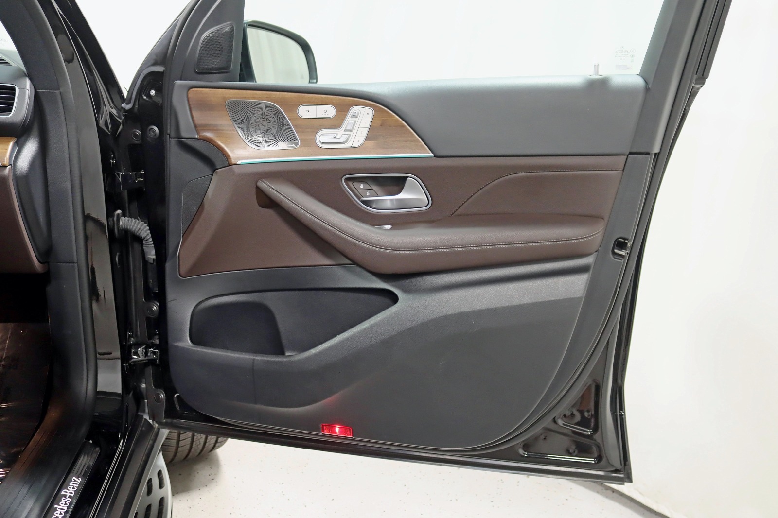 2023 MERCEDES-BENZ GLS-CLASS - Image 42