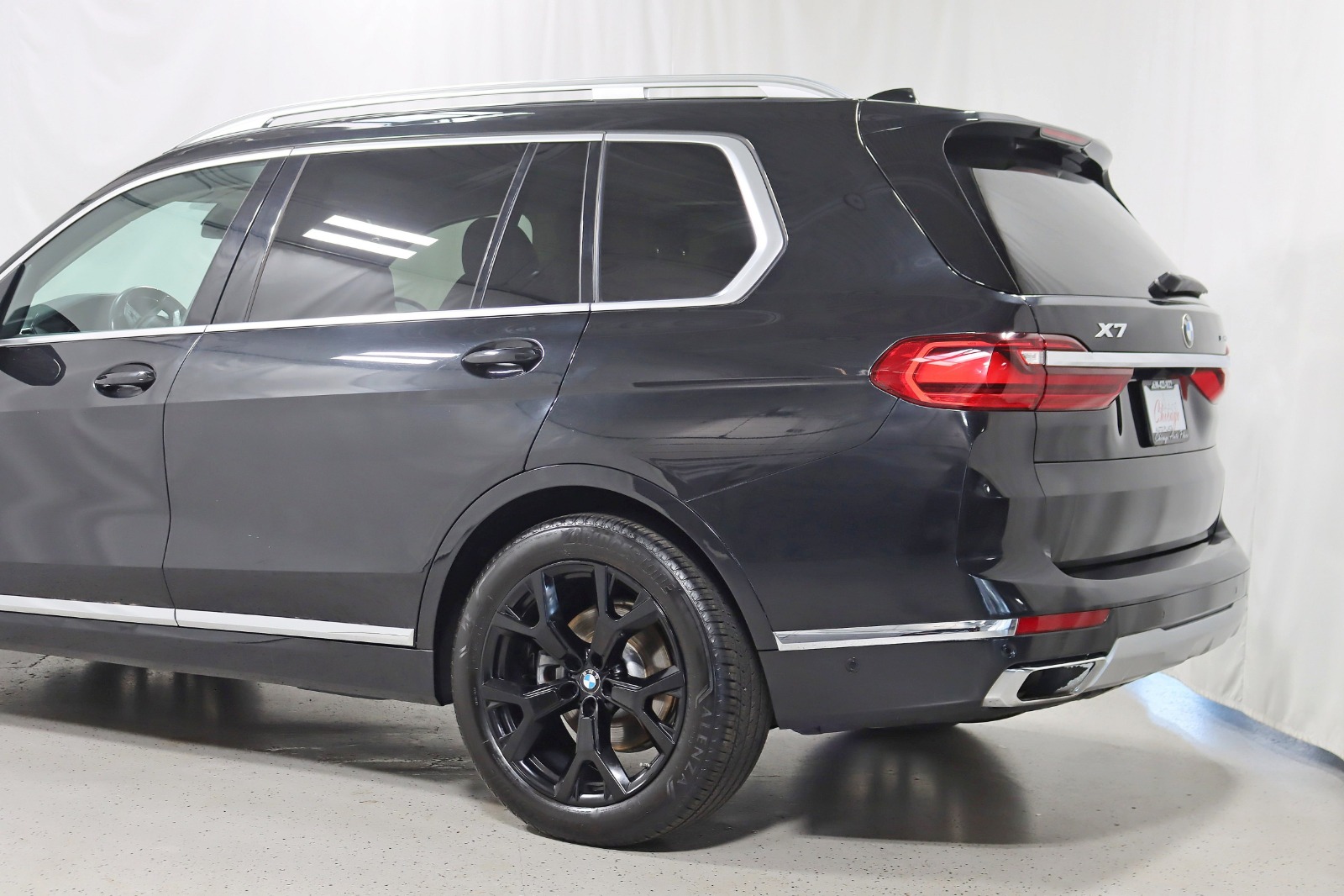 2020 BMW X7 - Image 11