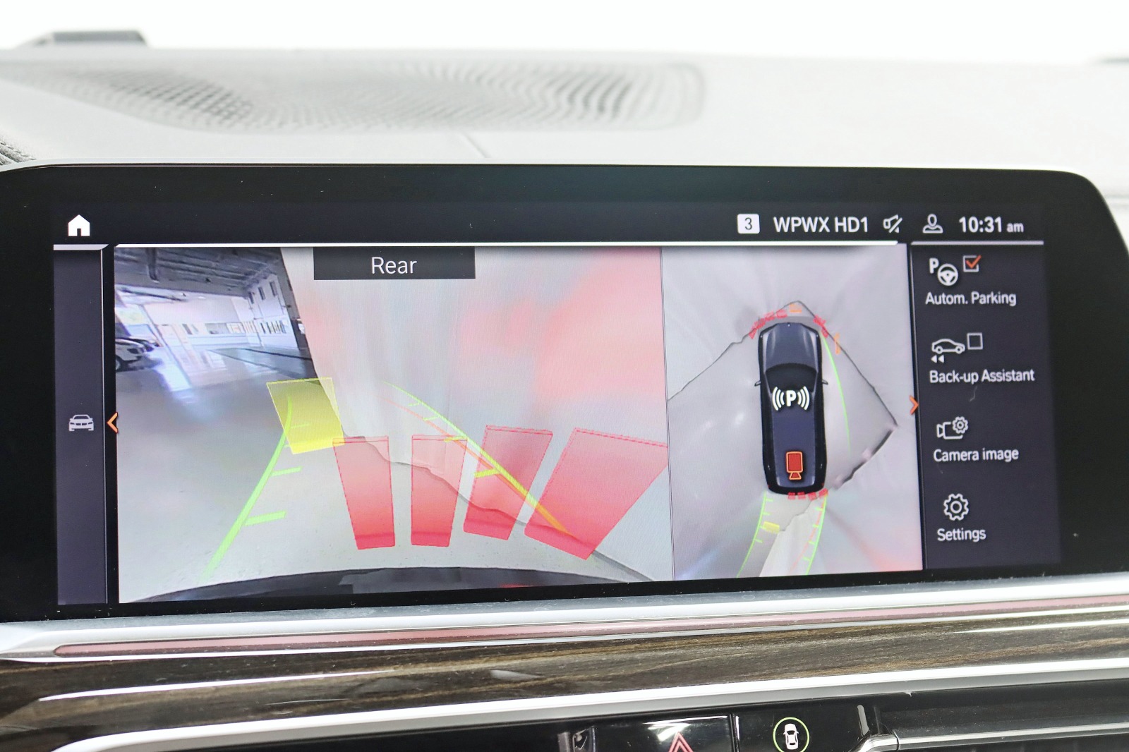 2020 BMW X7 - Image 19