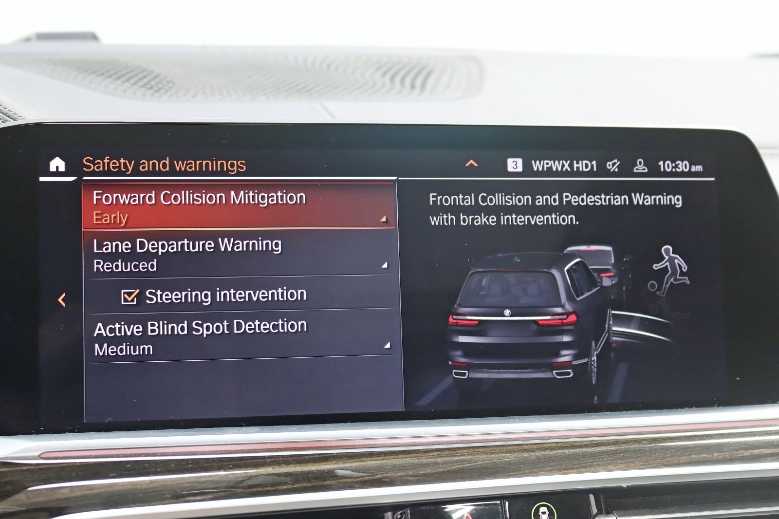 2020 BMW X7 - Image 24