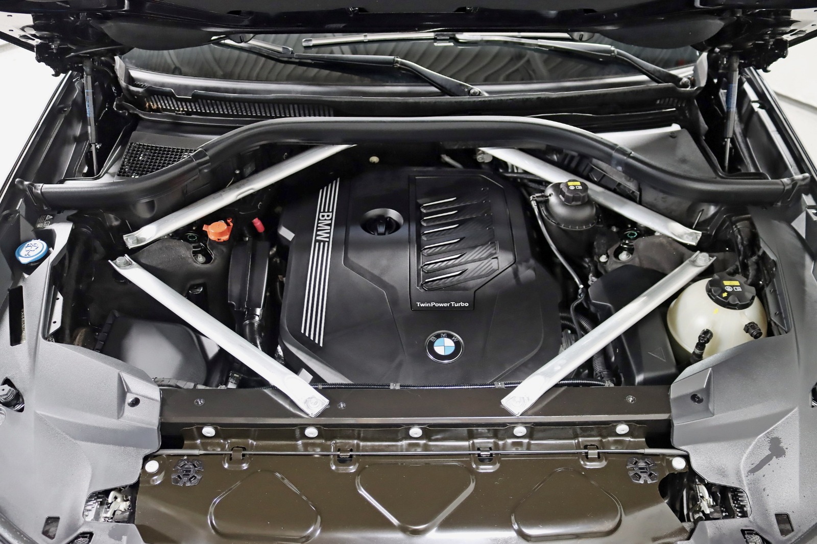 2020 BMW X7 - Image 46