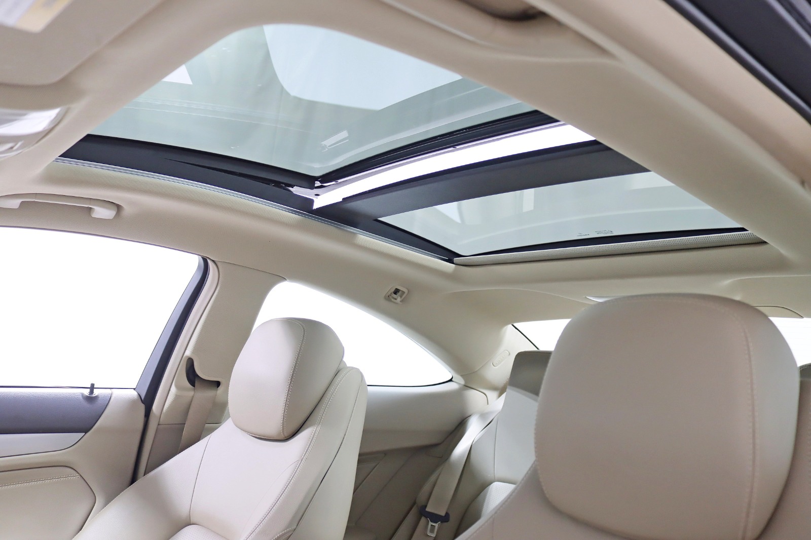 2013 MERCEDES-BENZ C-CLASS - Image 26