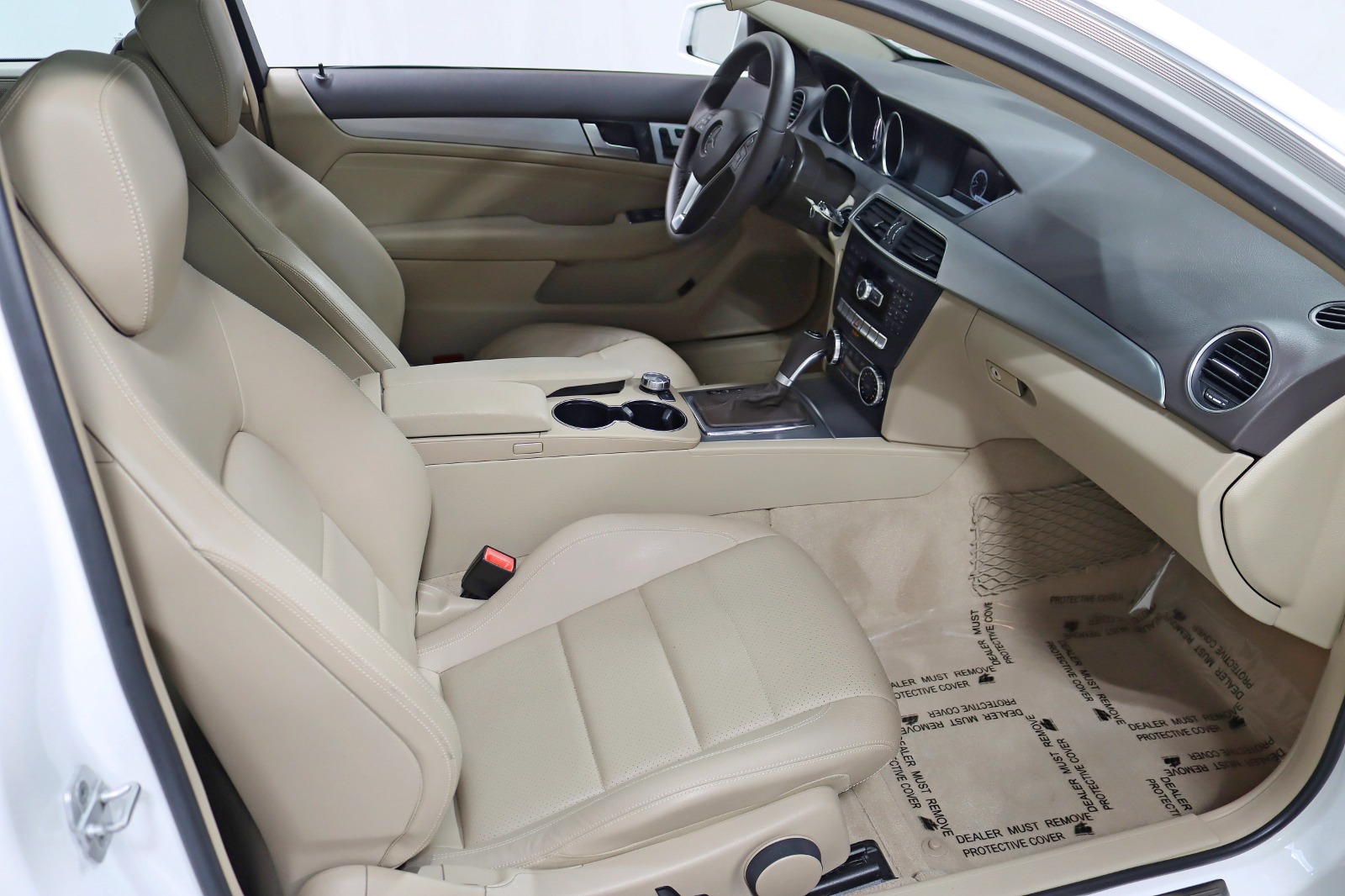 2013 MERCEDES-BENZ C-CLASS - Image 27