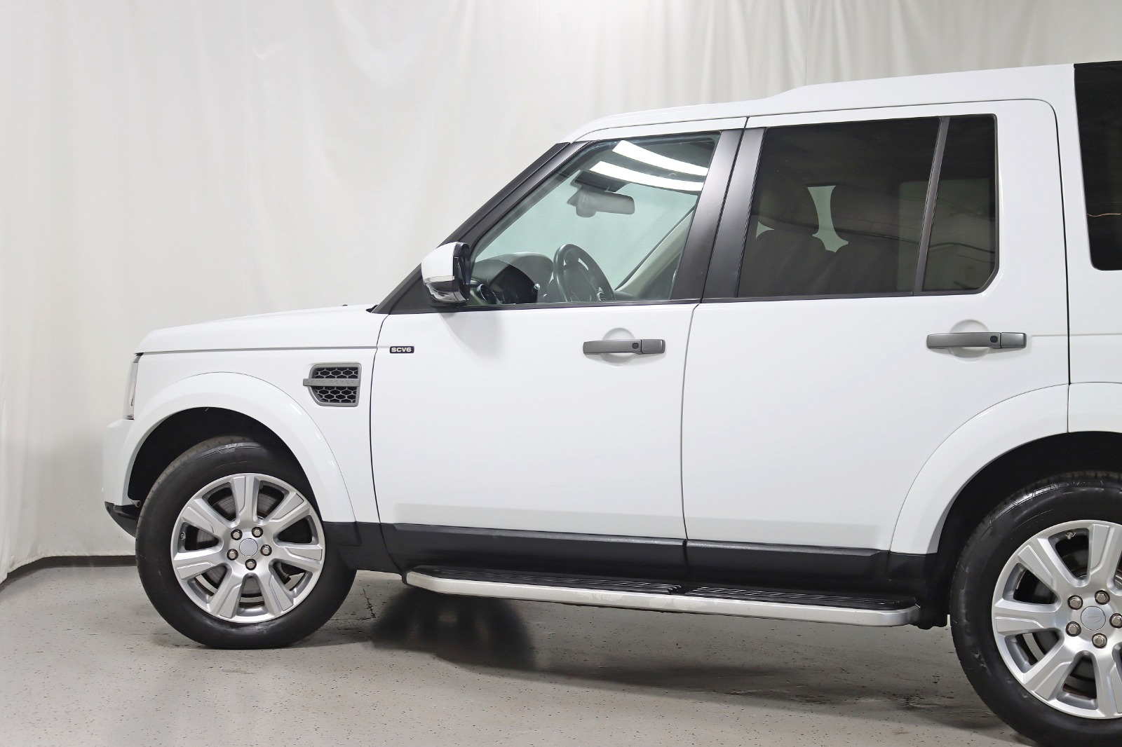 2016 LAND ROVER LR4 - Image 12