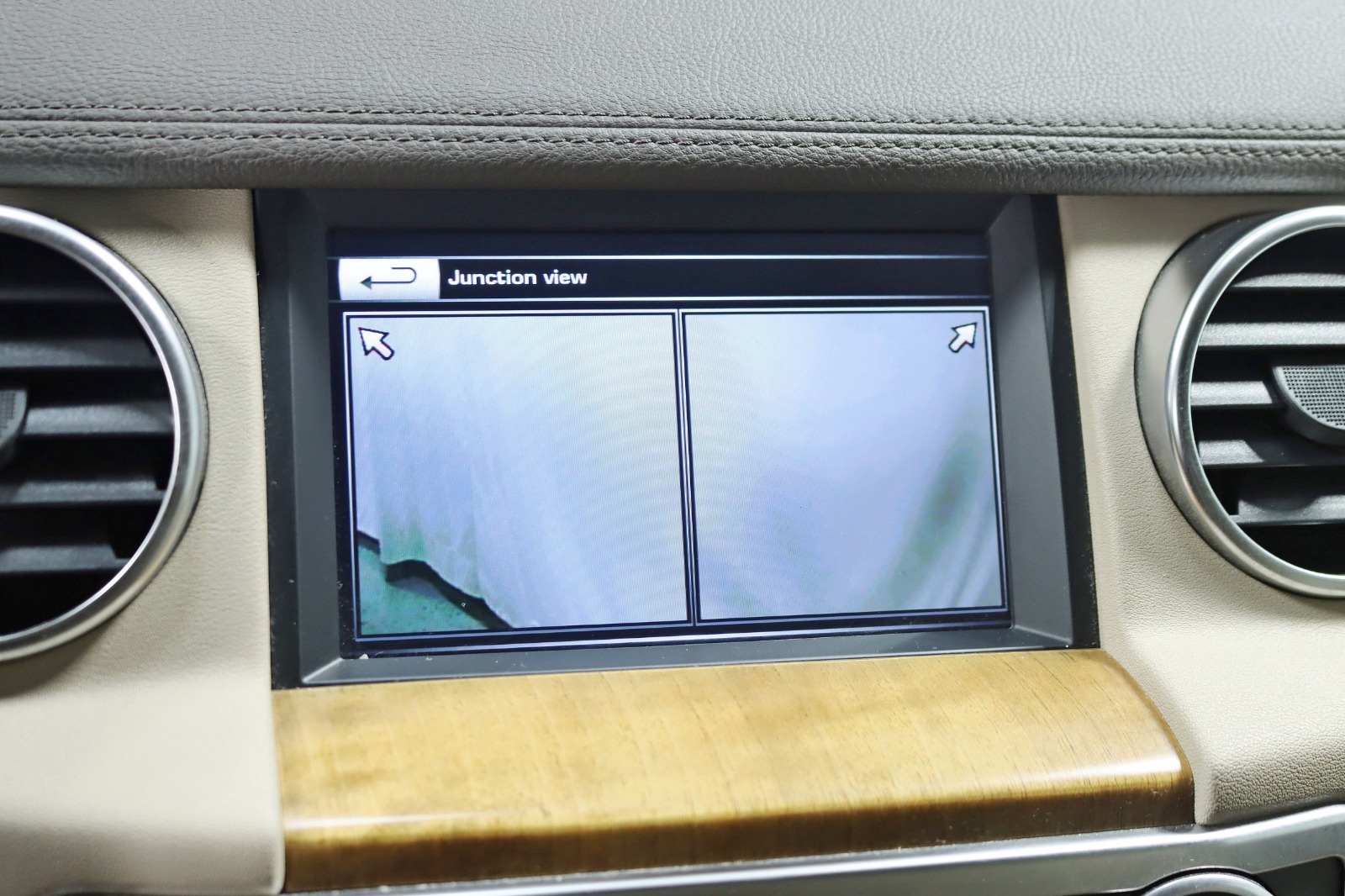 2016 LAND ROVER LR4 - Image 21