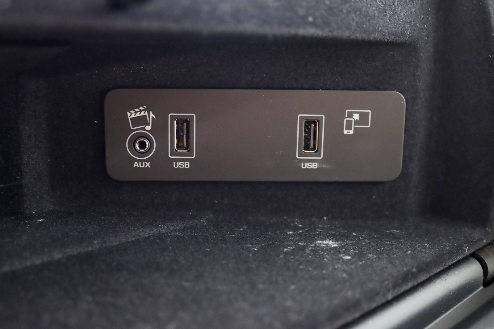 2016 LAND ROVER LR4 - Image 27