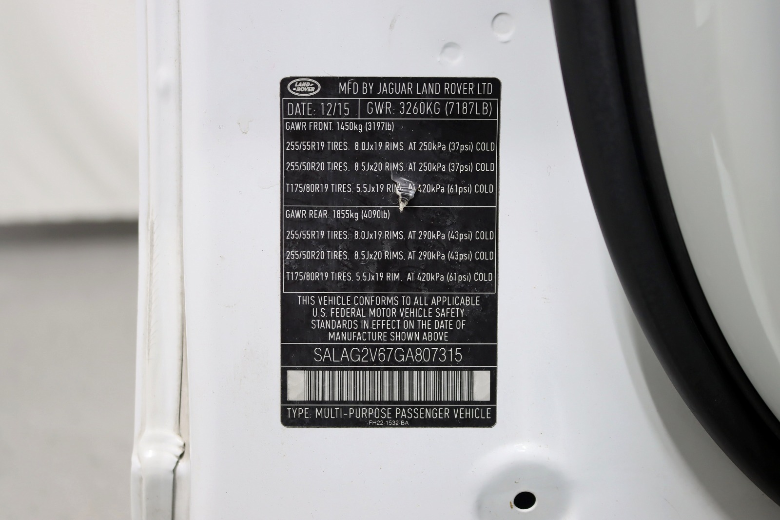 2016 LAND ROVER LR4 - Image 42