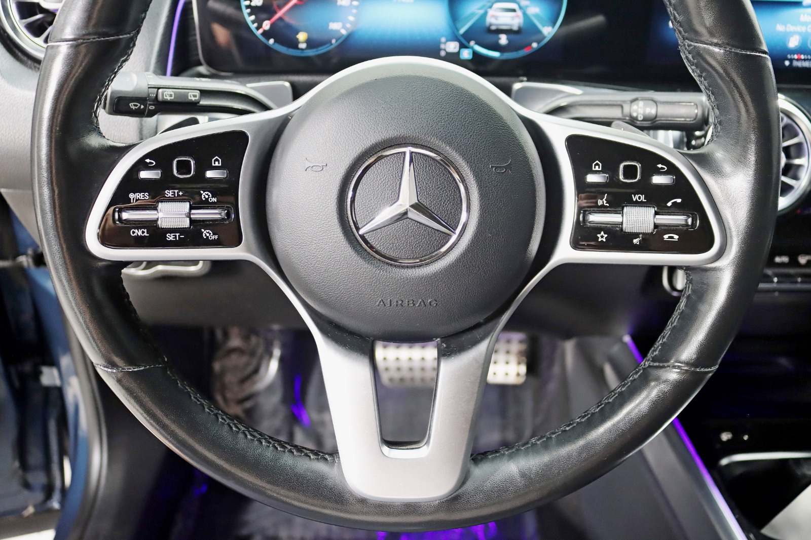 2021 MERCEDES-BENZ GLB-CLASS - Image 17