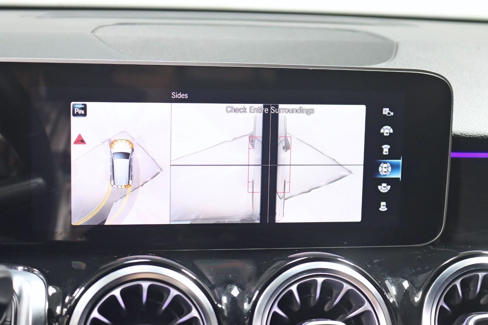 2021 MERCEDES-BENZ GLB-CLASS - Image 22