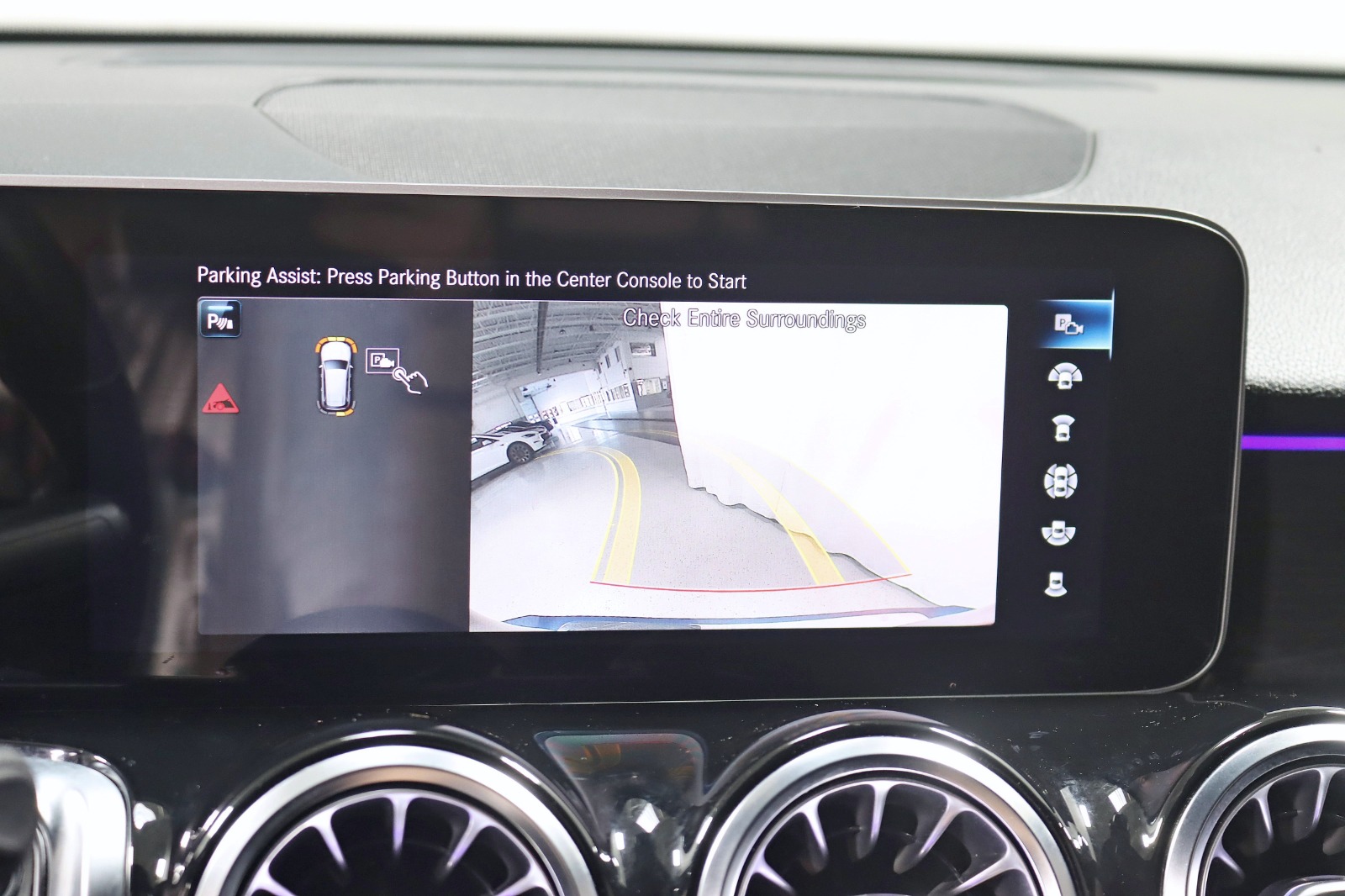 2021 MERCEDES-BENZ GLB-CLASS - Image 25