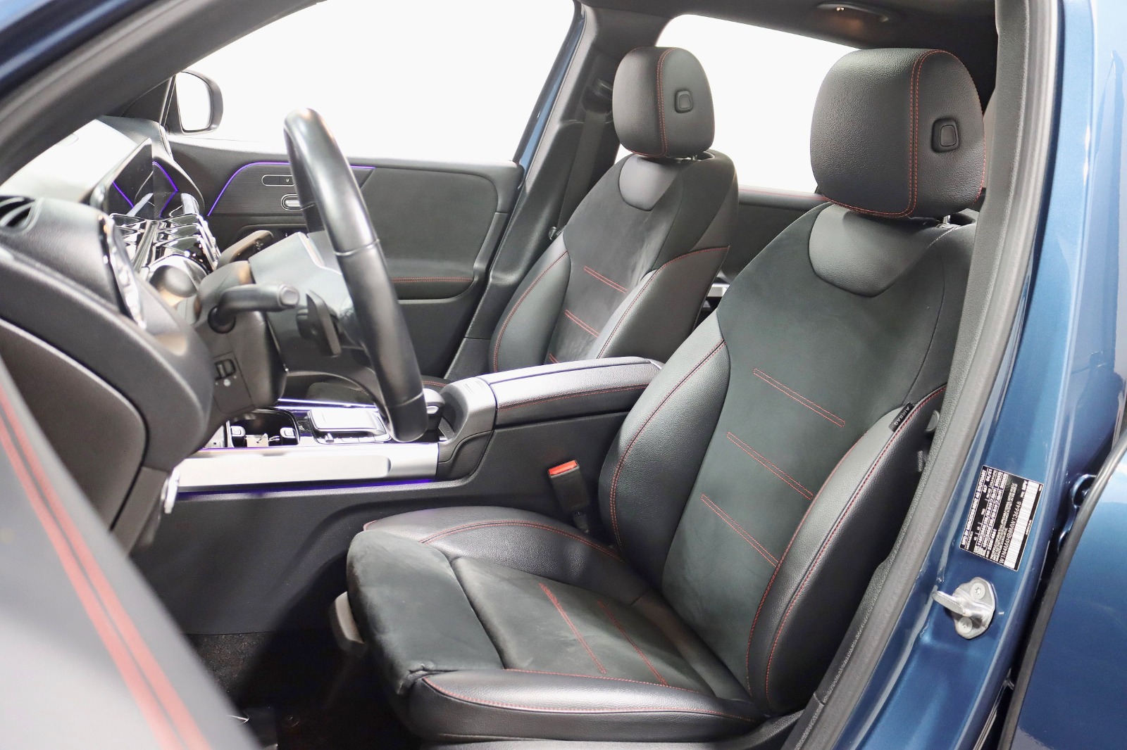 2021 MERCEDES-BENZ GLB-CLASS - Image 33